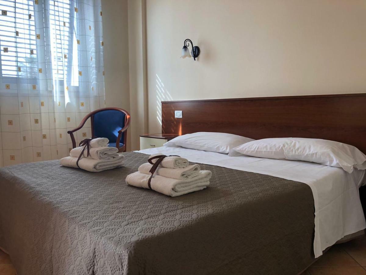 Vacanze Ancora Apartahotel 3*